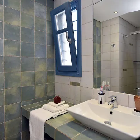 Hotel Alexandros And